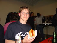 Tivola's Welt - Bildergalerie Neuendorfer Dorffest im Jahr 2003 - Beatabend mit der Gruppen The Jets, Sperrstund und Sohlmen