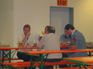 Tivola's Welt - Bildergalerie Neuendorfer Dorffest im Jahr 2003 - Beatabend mit der Gruppen The Jets, Sperrstund und Sohlmen