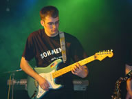 Tivola's Welt - Bildergalerie Neuendorfer Dorffest im Jahr 2003 - Beatabend mit der Gruppen The Jets, Sperrstund und Sohlmen