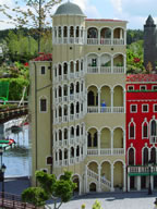 Tivola's Welt - Bildergalerie Kurztripp ins Legoland nach Günzburg mit Übernachtung in der Pension in Augsburg im Jahr 2005.