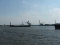 Tivola's Welt - Bildergalerie Kurztripp mit Schlot nach Hamburg im Agust 2005