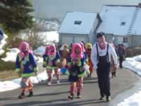 Tivola's Welt - Bildergalerie 2010-02-16 Faschingsumzug in Neuendorf mit anschließend Kehraus in der Halle