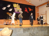 Tivola's Welt - Bildergalerie 2012-02-21 Faschingsumzug in Neuendorf mit anschließendem Kehraus in der Schönrainhalle