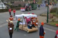 Tivola's Welt - Bildergalerie 2015-02-17: Faschingsumzug in Neuendorf